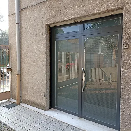 Pied A Ter Barozzi * Modène